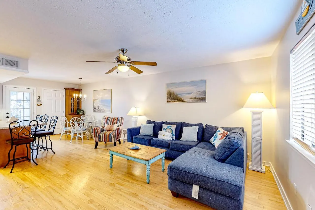 Gulf Highlands - White Sandy Getaway Panama City Beach
