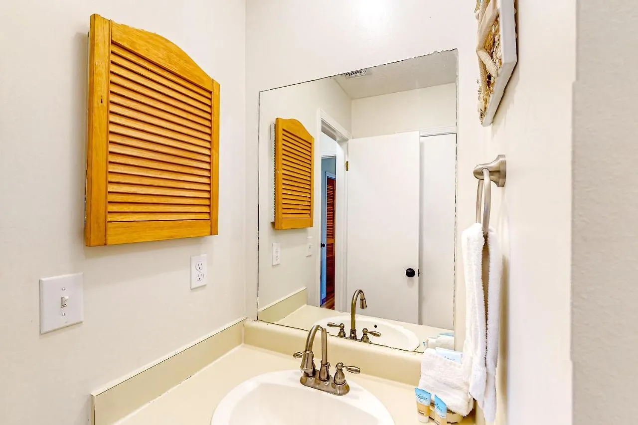 Gulf Highlands - White Sandy Getaway Panama City Beach Holiday home